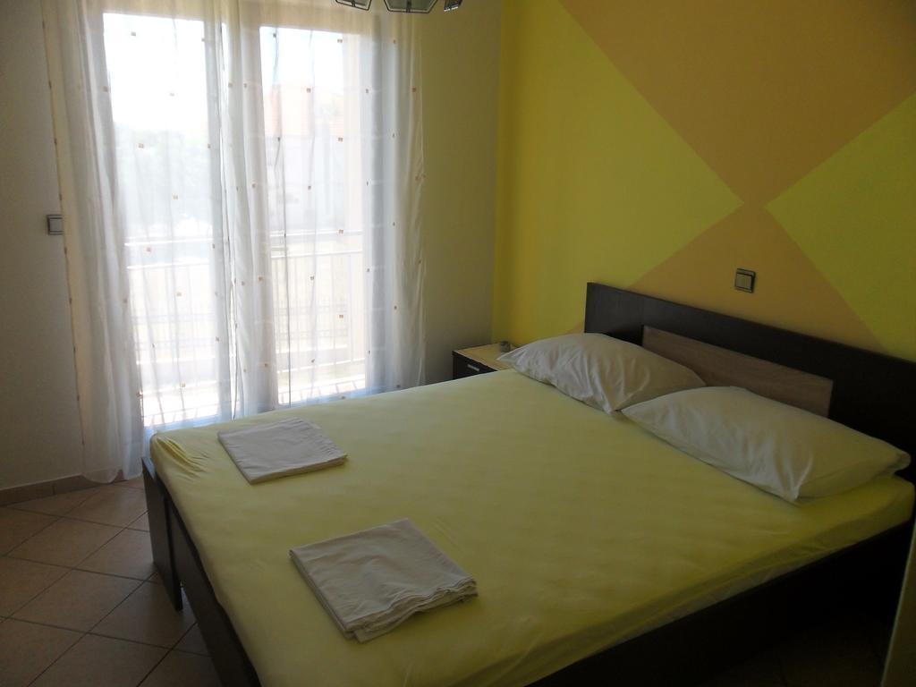 Apartments Stana Sukosan Bilik gambar